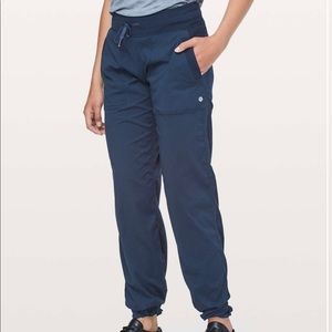lululemon Studio Pant *Unlined Navy 2/XXS